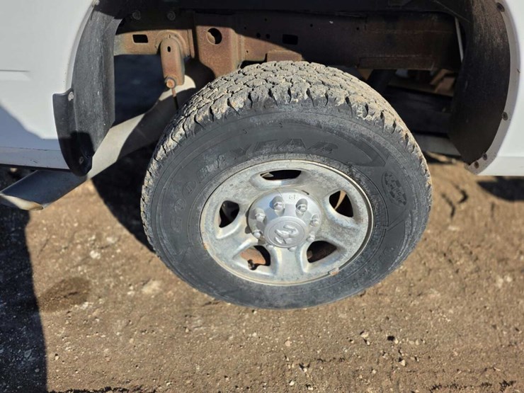 2014-dodge-ram-2500-image-14