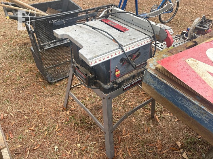 task-force-table-saw-w/-stand-image-2