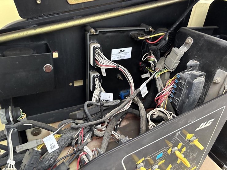 jlg-450aj-image-37