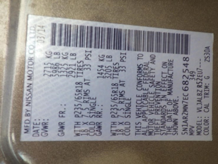 2014-nissan-pathfinder-image-16