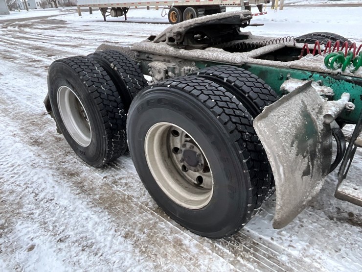 2009-kenworth-t800-image-8