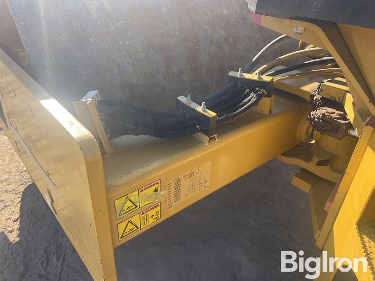 caterpillar-cs56-image-15