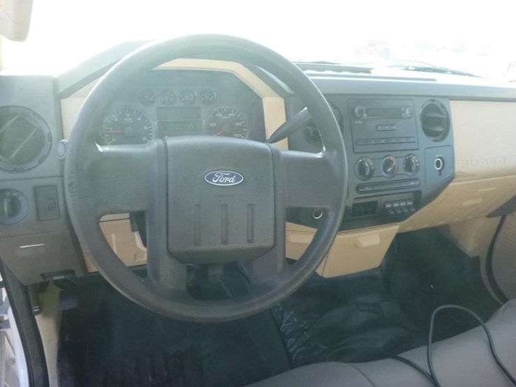 2008-ford-f450-image-13