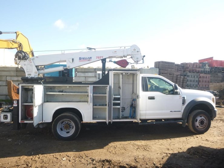 2019-ford-f550-image-8