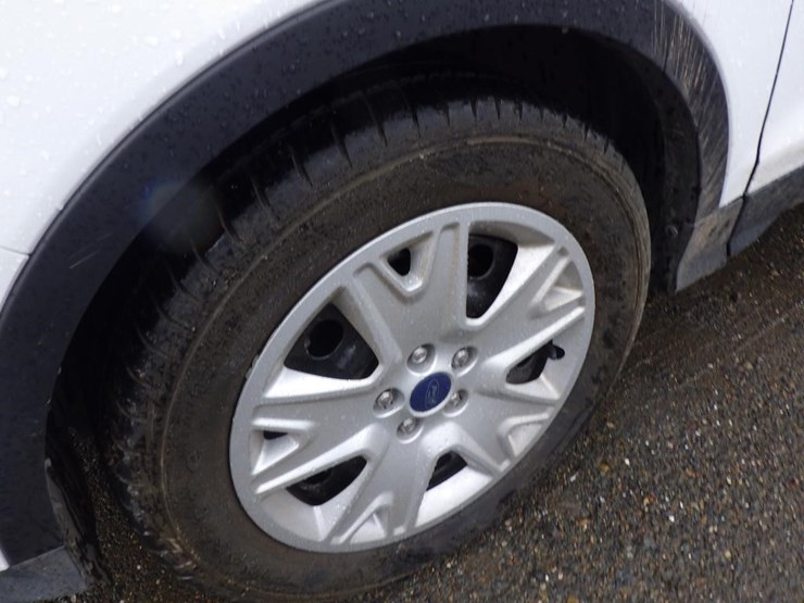 2014-ford-escape-image-13