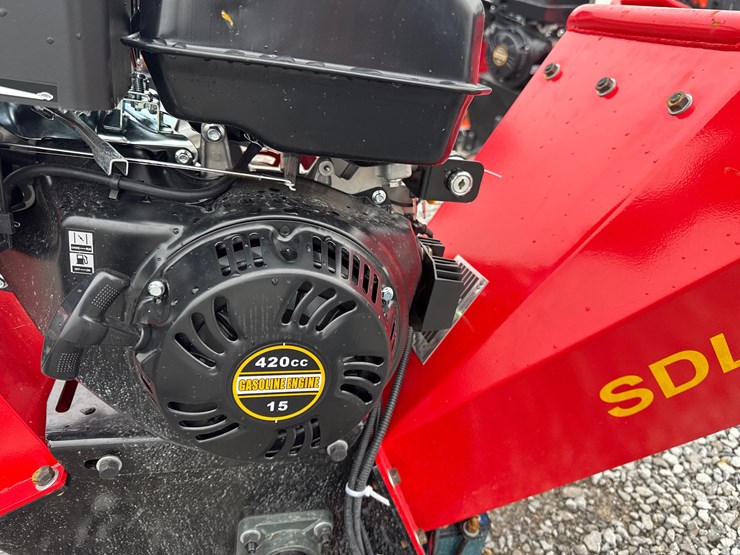 #3082-•-iranch-sdlwc-wood-chipper-image-4