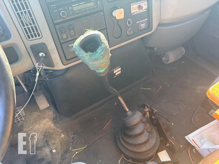 international-durastar-4300-image-18