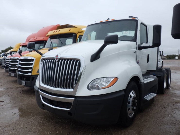 international-lt-image-1