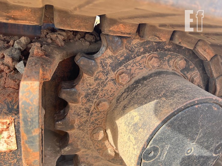 caterpillar-305e2-cr-image-10