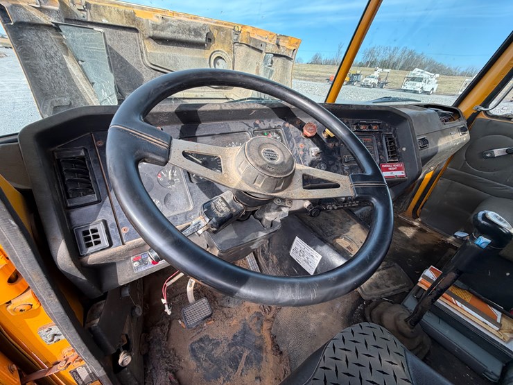 1999-caterpillar-3306-image-45