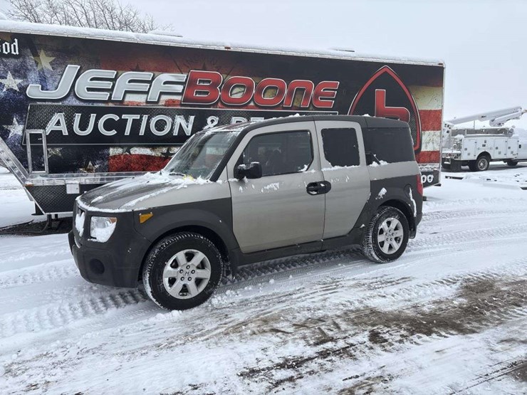 2004-honda-element-image-1