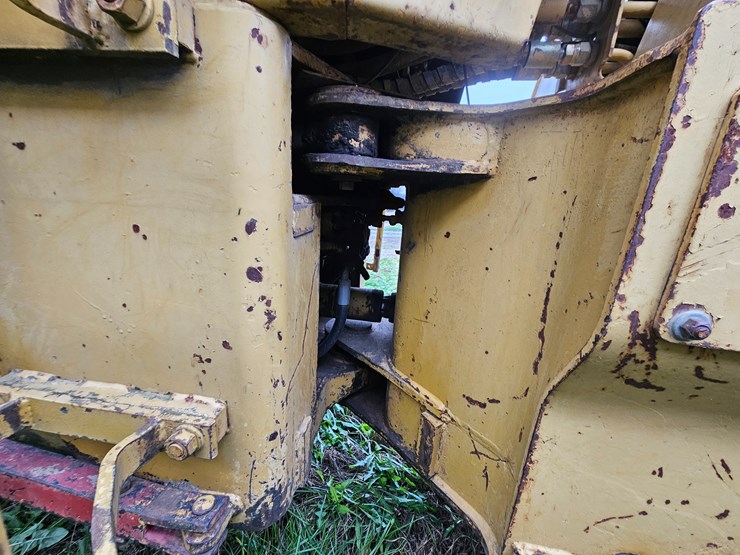 caterpillar-920-image-76