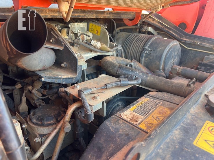 2013-kubota-svl90-2-image-18