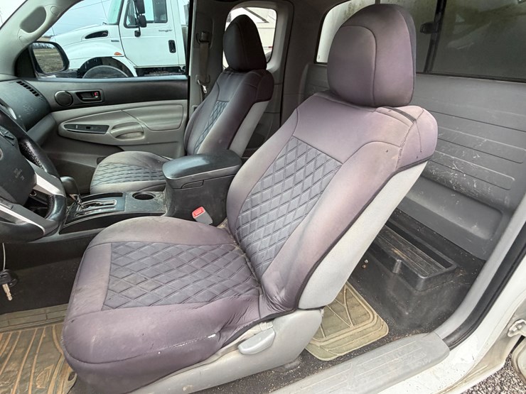 toyota-tacoma-image-19