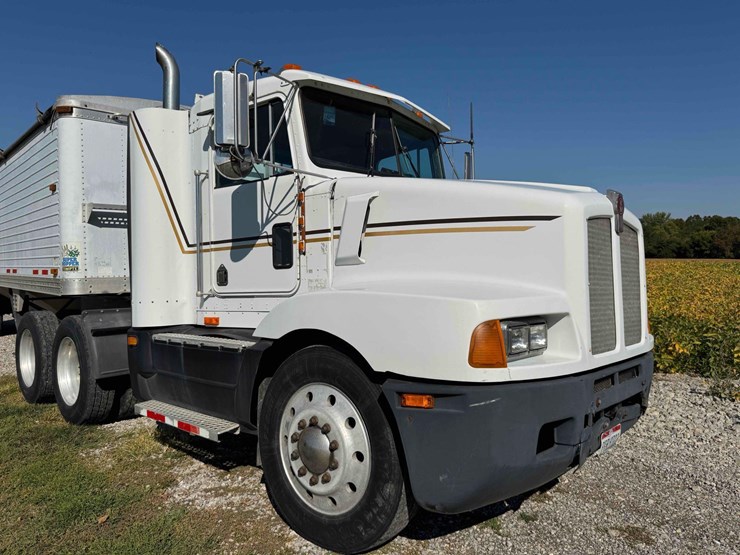 1992-kenworth-t400-image-2
