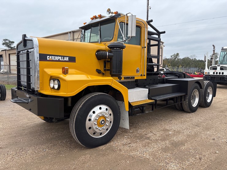 1982-caterpillar-3406-image-5