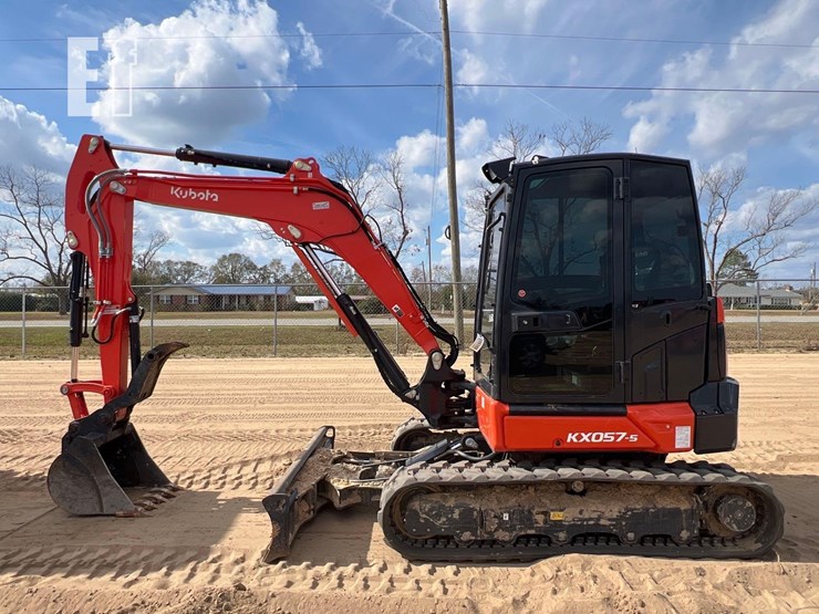 kubota-kx057-5-image-1