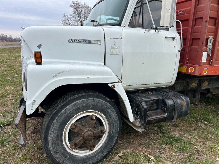 international-fleetstar-image-10