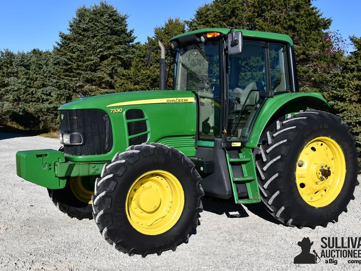 john-deere-7330-image-1