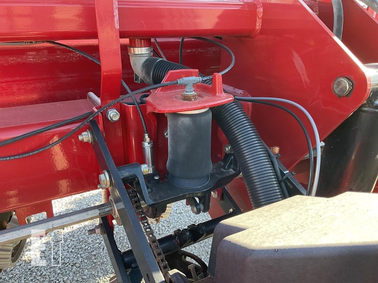 case-ih-1250-image-18
