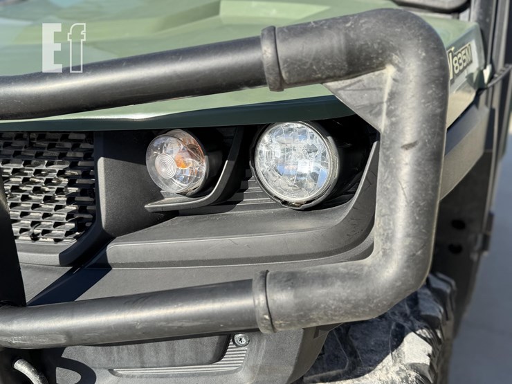 john-deere-gator-xuv-835m-image-32