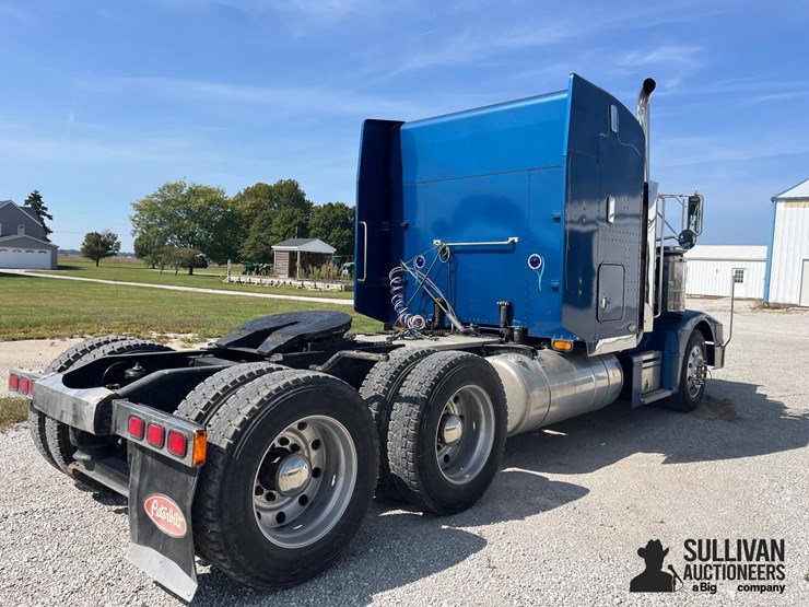 1994-peterbilt-377-image-5