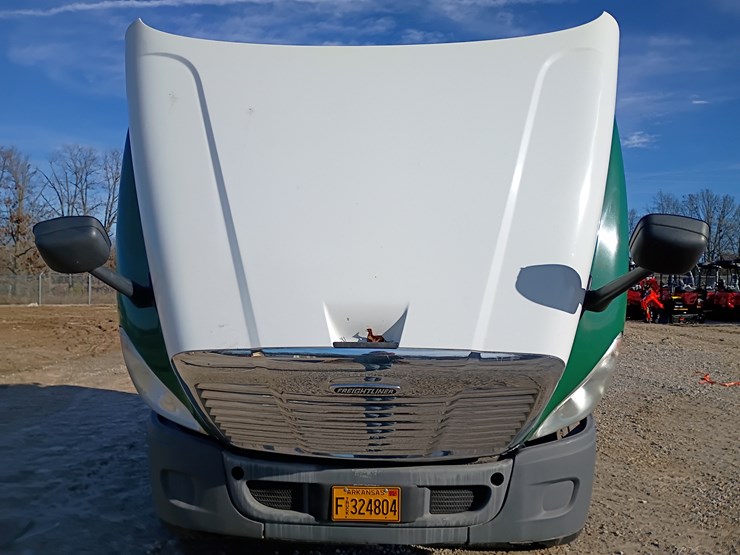 freightliner-cascadia-125-image-26