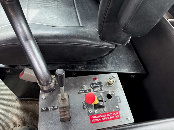 kenworth-t800-image-32