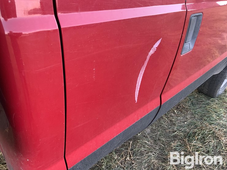 ford-f350-xl-image-16