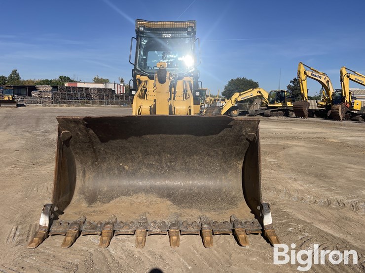 caterpillar-963c-image-2