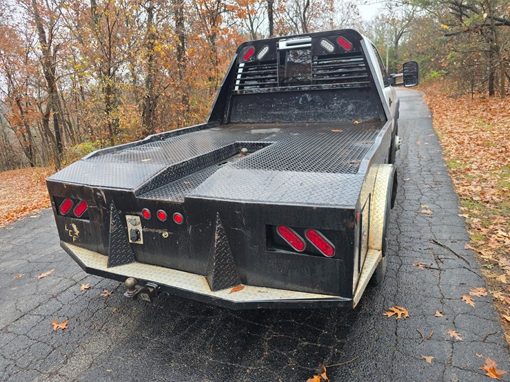 chevrolet-silverado-3500-image-17