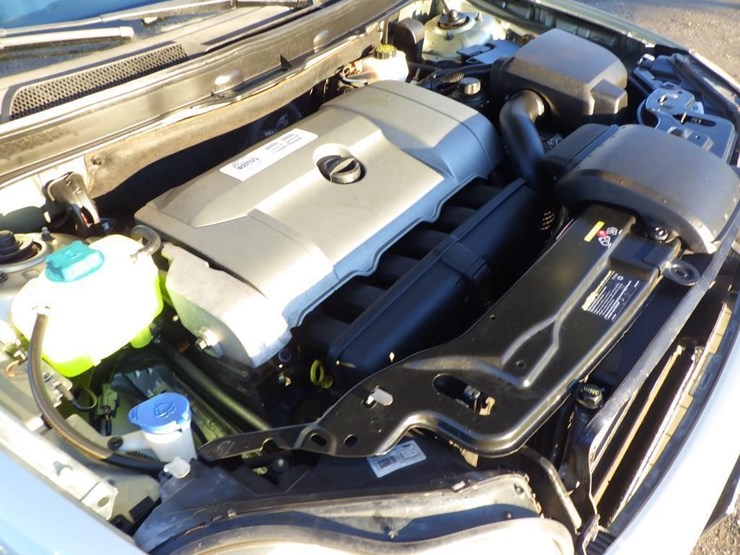 2008-volvo-xc90-image-11