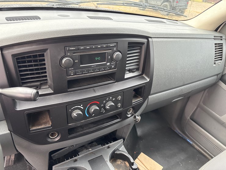 2007-dodge-ram-1500-image-9