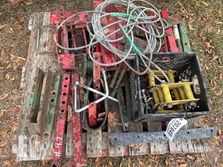 pallet-of-misc-parts-image-1