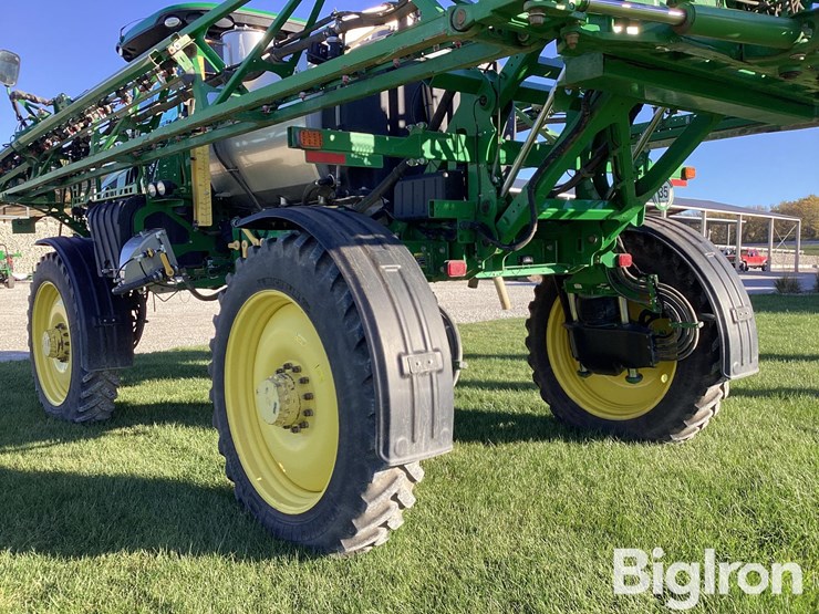 john-deere-r4038-image-17