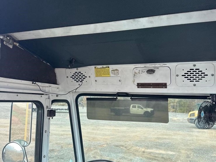 2011-capacity-tj5000-image-20