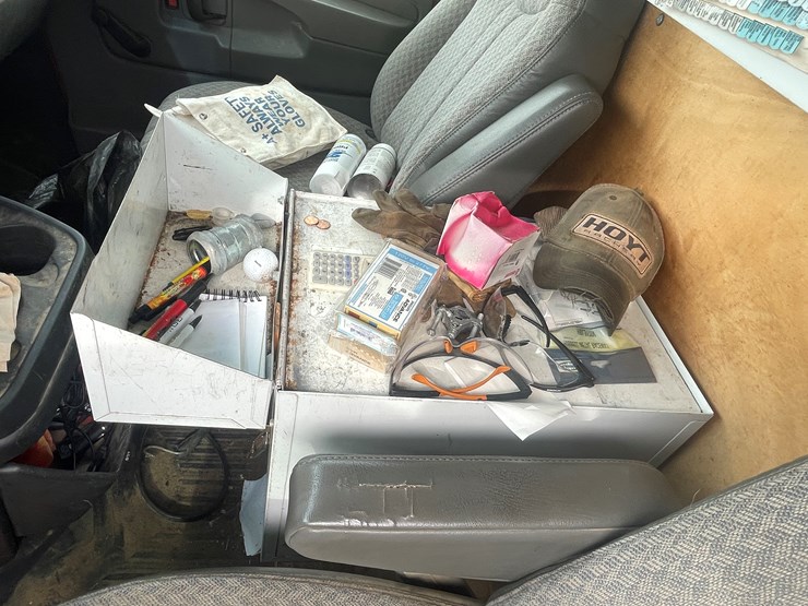 #1403-•-2005-chevy-cargo-van-(wi-title-in-delay)-image-51