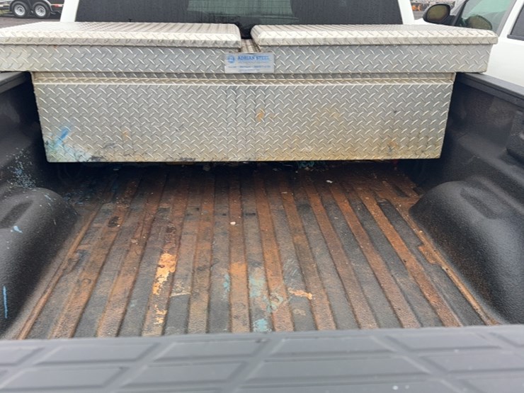 #3017-•-2013-chevy-silverado-z71-pickup-truck-image-11