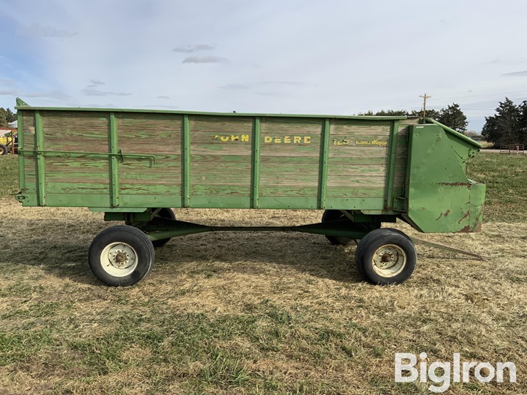 john-deere-125-image-4