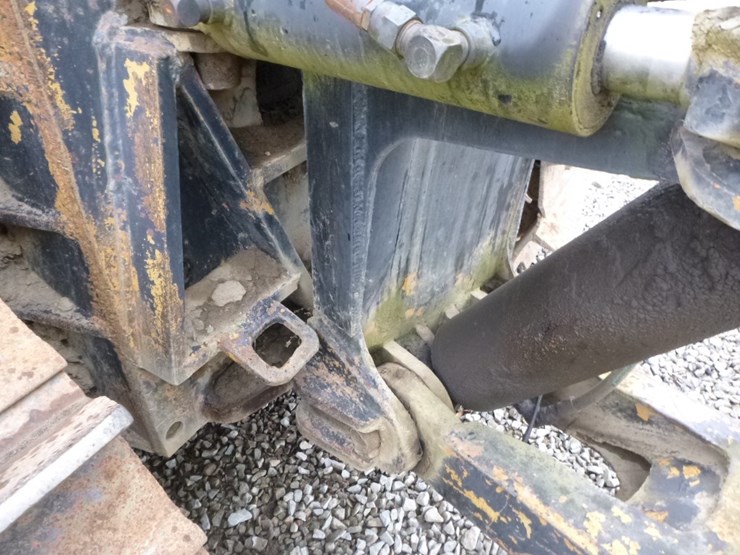 caterpillar-d6h-image-59