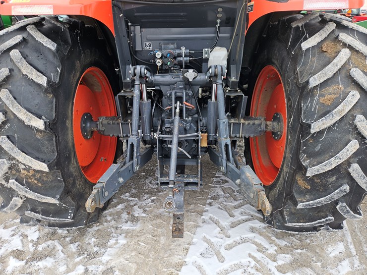 2020-kubota-m6-131-image-13