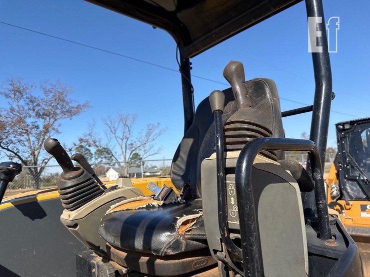 2016-caterpillar-304e2-cr-image-26