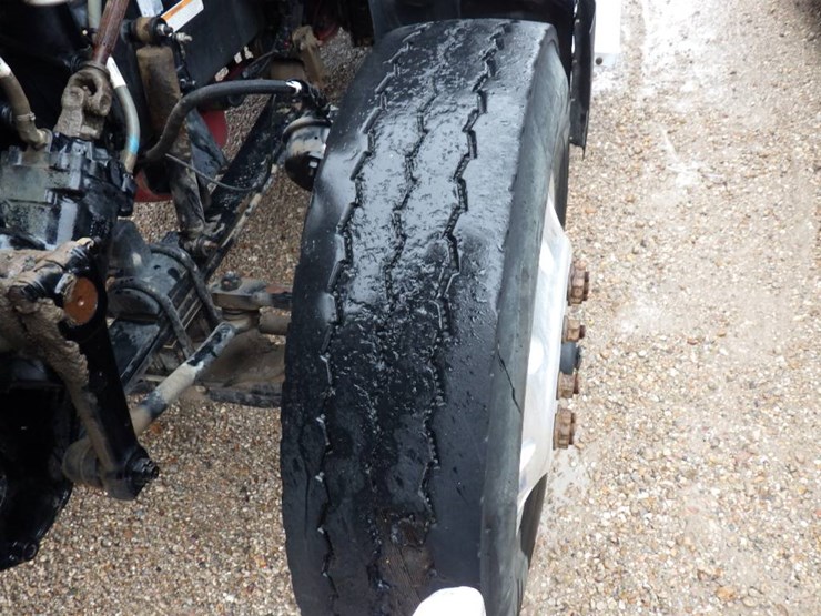 peterbilt-567-image-27