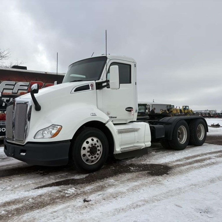 2018 KENWORTH T680