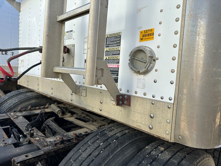 2014-timpte-hopper-bottom-image-65