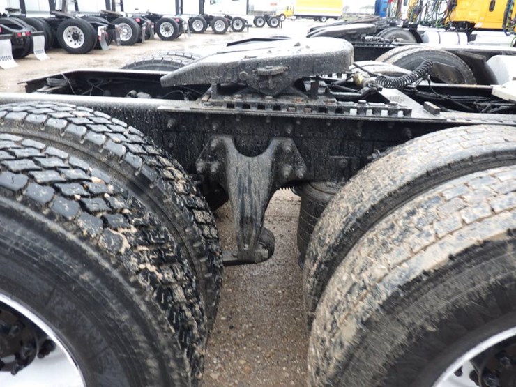 2019-international-lt-image-7