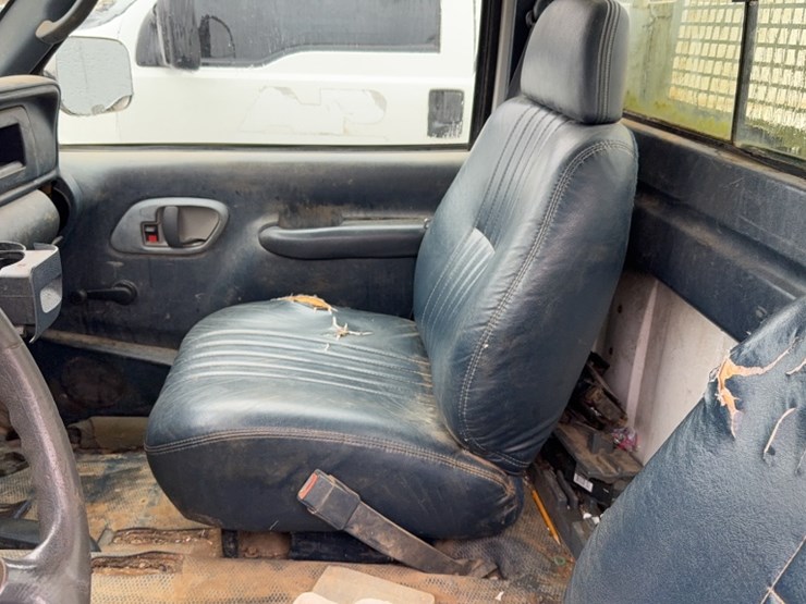 chevrolet-3500-image-21