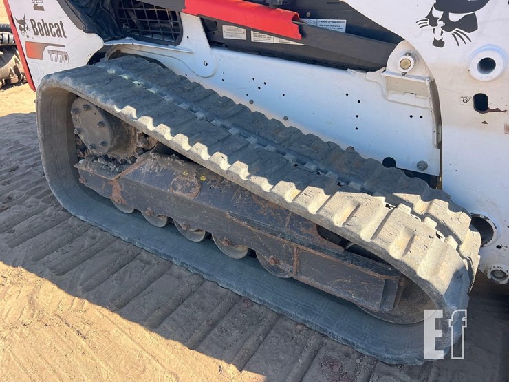bobcat-t770-image-12