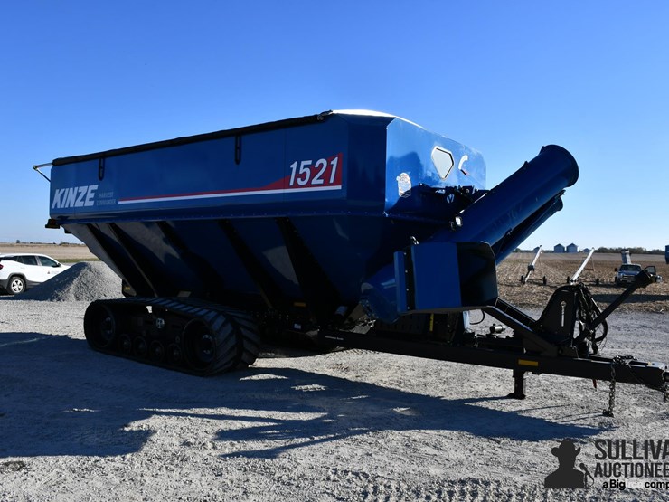 2023-kinze-1521-image-3