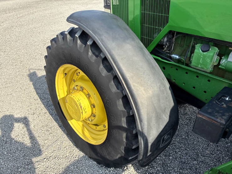 john-deere-7800-image-36